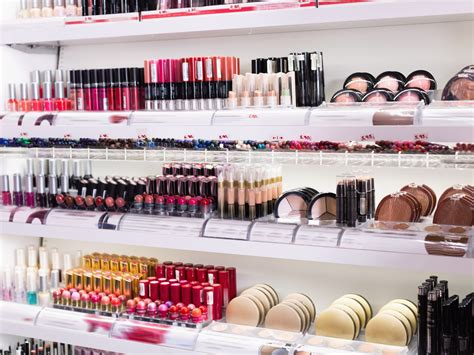 make up shop|where to buy make up.